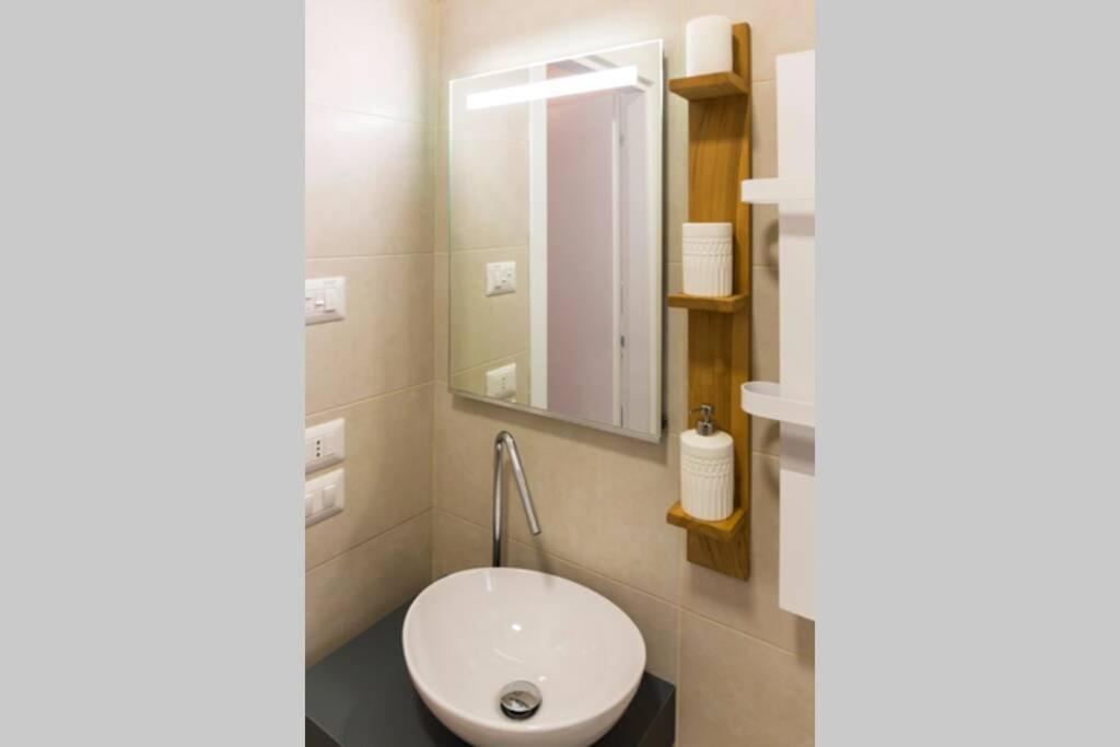 Casa Neva Apartment Trani Exterior photo